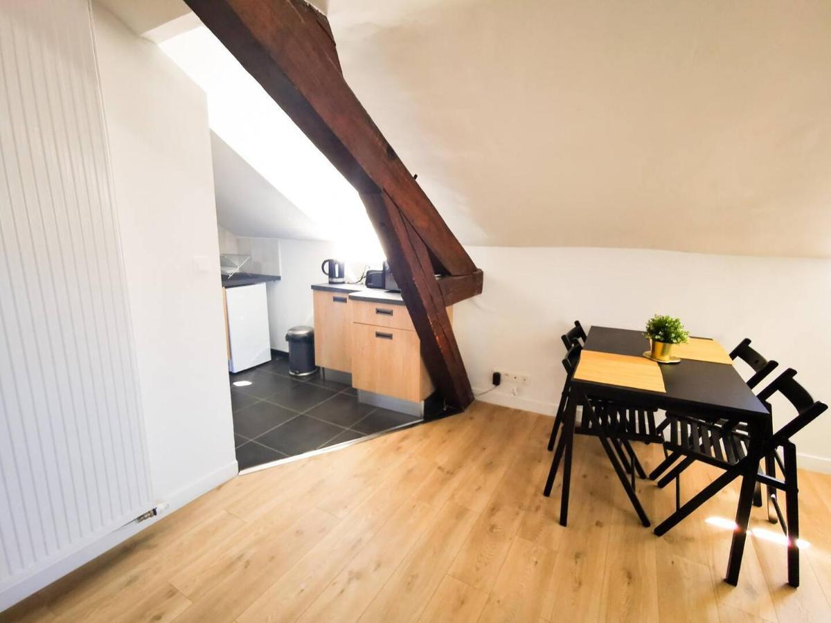 Appartement Cosy En Hypercentre - Le Petit Jules Dijon Exterior foto